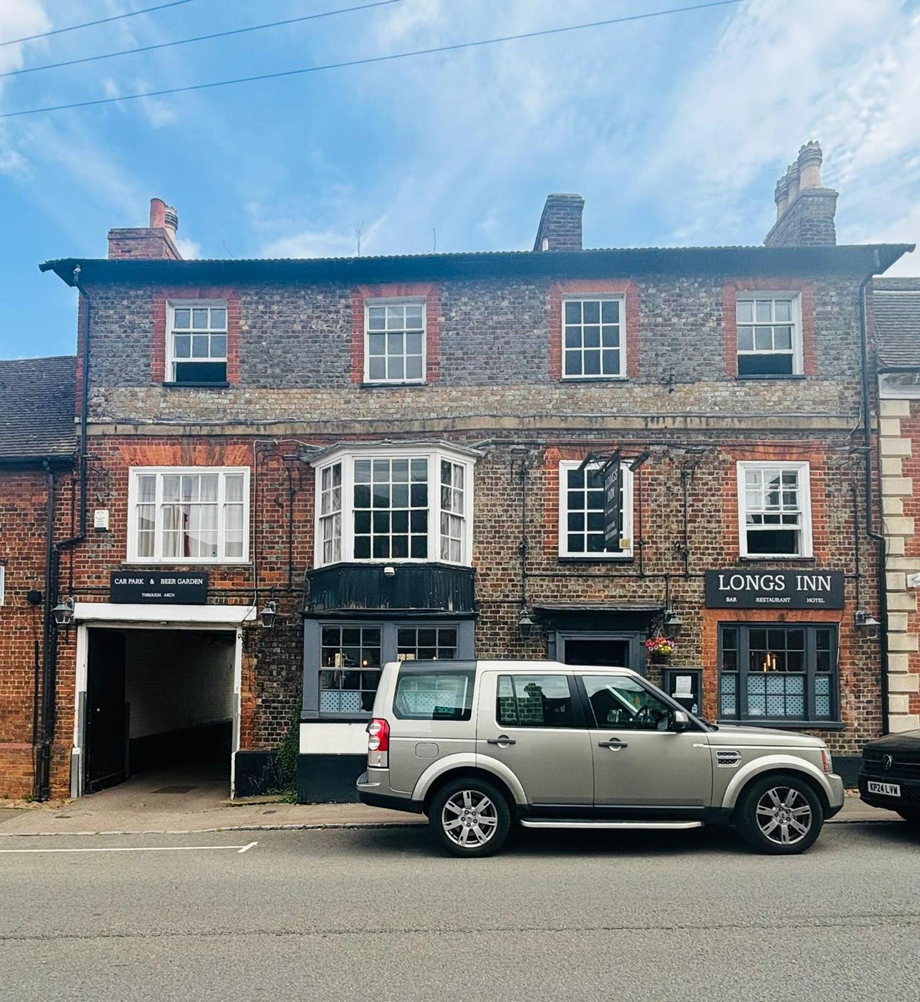 Longs Hotel & Inn Woburn Exterior foto